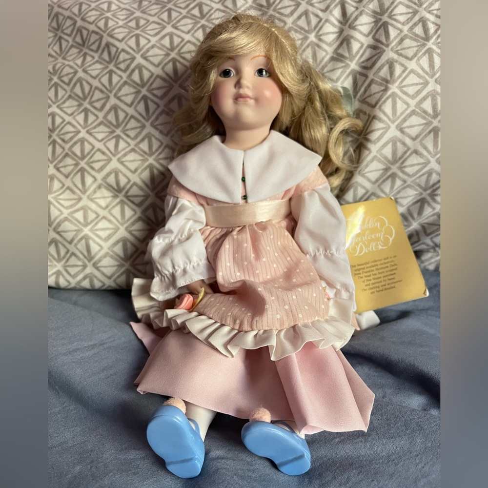 Franklin Heirloom Porcelain Doll Goldilocks 1987